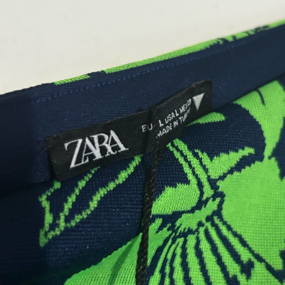 Zara top NWT - Picture 2 of 2